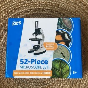 Children’s Microscope 52 Piece Like New in Box